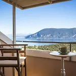 Serenity Villa *