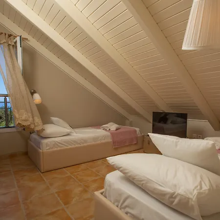 Serenity Villa *